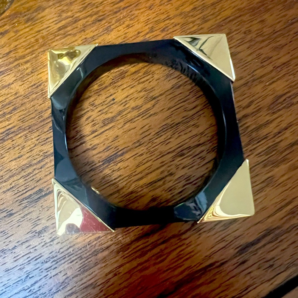 Tory Burch bracelet
